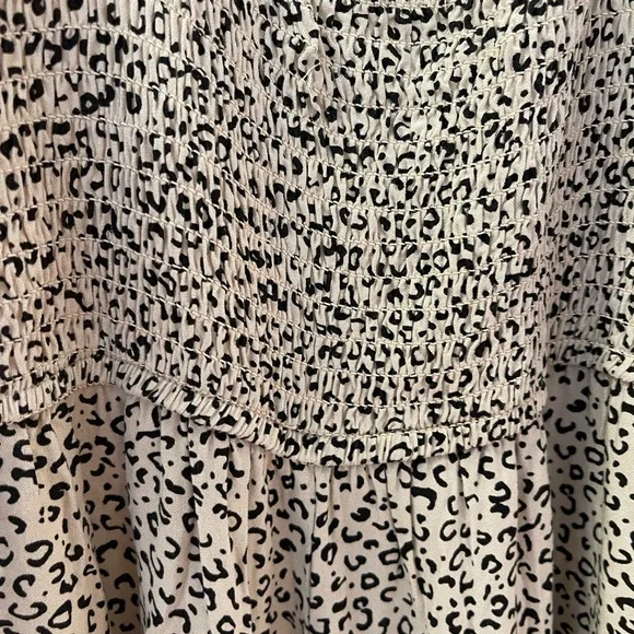 Jessica Simpson Cream and Black Patterned Jumpsuit - Picture 6 of 8